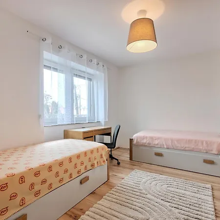 Sea Breeze By Platinium Lofts