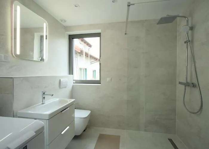 Sea Breeze By Platinium Lofts 公寓