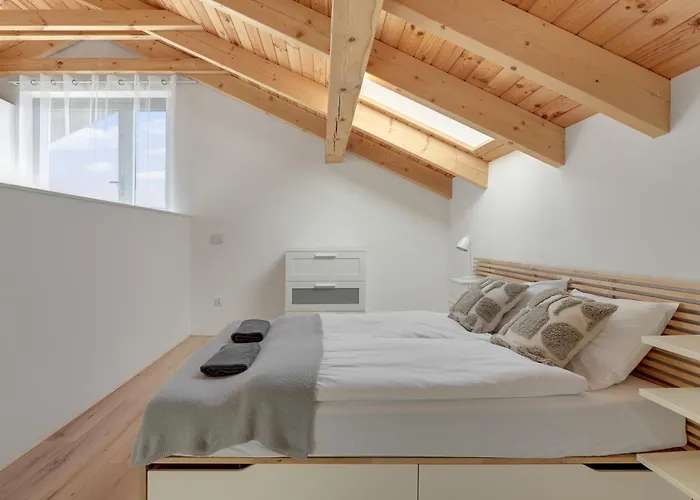Sea Breeze By Platinium Lofts *