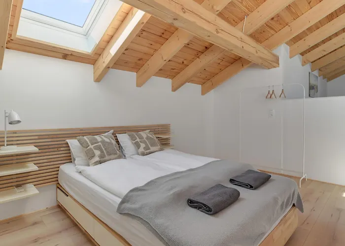 Sea Breeze By Platinium Lofts